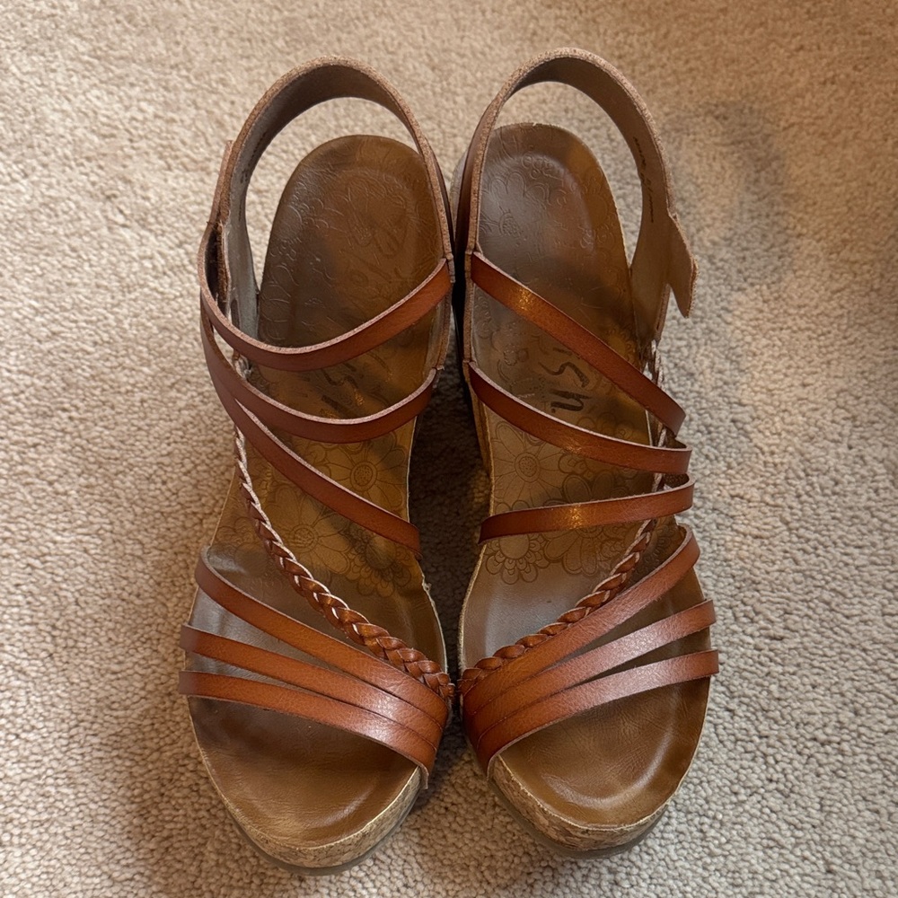 Women's Brown Strappy Wedge Sandals
